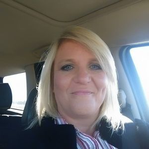 Meet your Posher, Carla